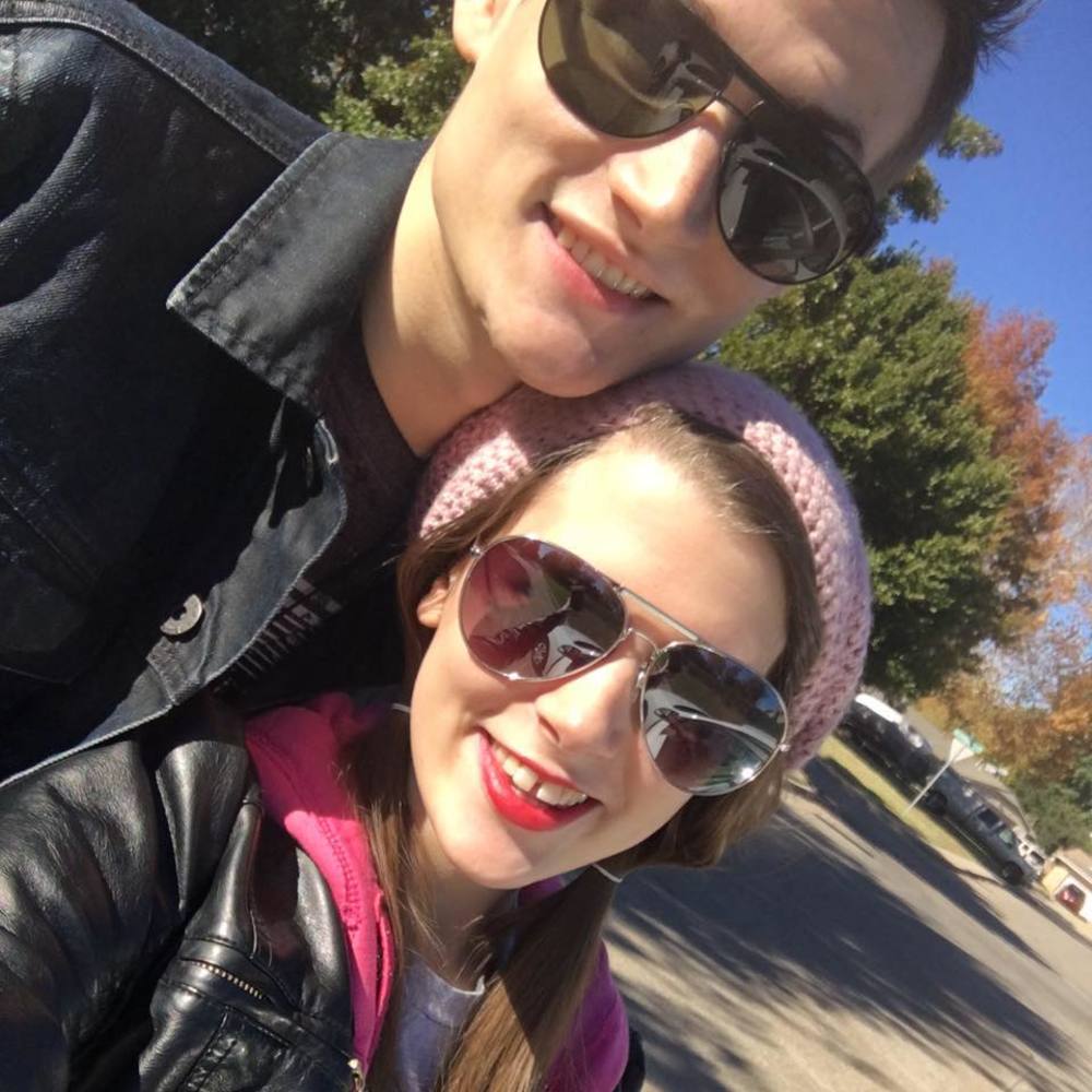 Meet your Posher, Taylor